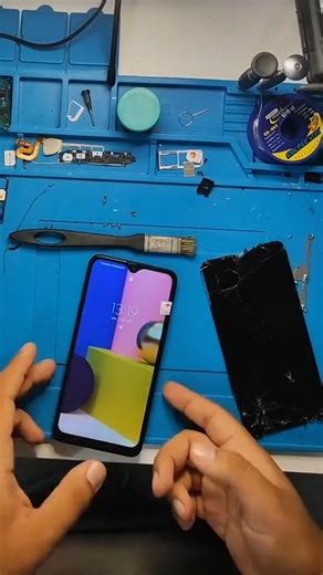 The Mobile Phone Shop Walsall on Instagram: "🔧 Android phone not working? Broken screen, battery issue or charging problem? We repair all Android phones fast & professionally 💯 Your phone, back like new 📱✨ #androidrepair #phonerepair #mobilerepair #androidphone #repairreels #reelsinstagram #reelsviral #techreels #phonefix #gadgetrepair #smartphonerepair #mobilefix #repairservice #reelstrending #techlife"