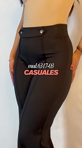 El pantalón negro que estiliza todo 🖤 Elegante, cómodo y con fit favorecedor. • Pretina alta con broches frontales: define la cintura. • Corte recto–amplio con línea al frente: alarga visualmente. • Tejido stretch de buena estructura: no transparenta y se adapta. • Tiro Sea Brazil que levanta y moldea. Va perfecto con blazer y tacones o tenis y top. ✨ 🛒 www.seabrazil.com.mx 📲 WhatsApp 777 367 5582 · wa.link/0nys7g #SeaBrazil #Pantalón #Negro #WideLeg #HighWaist #OficinaChic #LookDeDía #Estilo