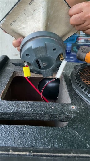 filter capacitor and resistor