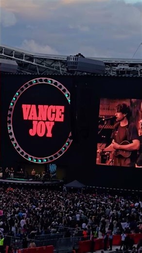 Riptide || VANCE JOY Live in Sydney Australia || Feb 2026 #concert