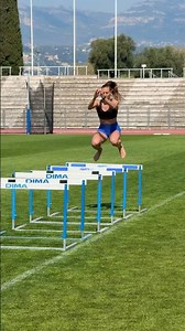 BAREFOOT KANGAROO JUMPS 🦘#jump #sport #hurdles