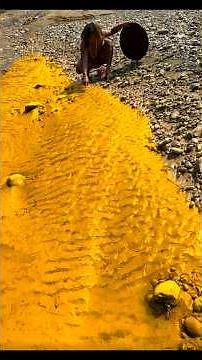 Discovering, Yellow Sand Containing Gold, A Super Rich Gold Discovery #golddiscovery #findgold #mine