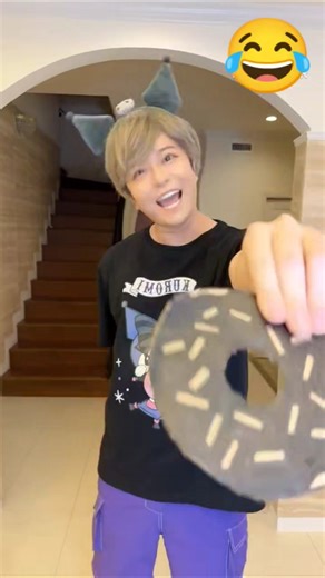 কেকটা পরে গেল 😂😂 #shortsfeed #viral #shorts.