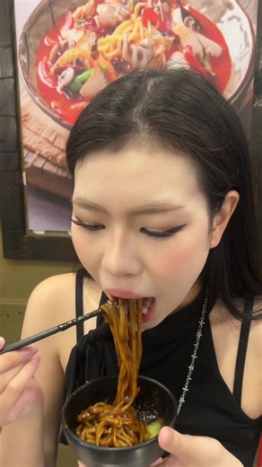 Truyền Thuyết Champong: Quán Tủ ăn no nê ở Gò Vấp