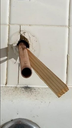 Replacing A Tricky Tub Spout & Valve #plumbers #plumbingproblems