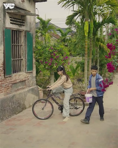 Quỳnh Kool: Bước Chân vào Đời Phim Việt Nam