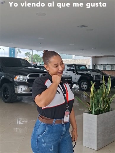 Cuando creen que los miras a ellos… 👀 pero tu verdadero tipo es el Toyota Corolla Cross 💅🚘 Disponible en Autocor, donde tu estilo encuentra su nivel. 📍Visítanos en Aeroplaza, ubicado en la Av. de las Americas, junto al Aeropuerto José Joaquín de Olmedo O escríbenos al 0987770028 para recibir más información 📲#autocor #autocorelconcesionariodetodaslasmarcas