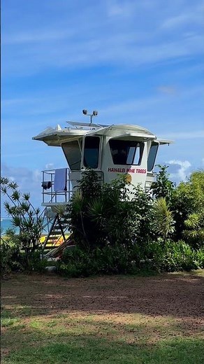Discover Hanalei Bay: Kauai’s stunning paradise 🌺🌊