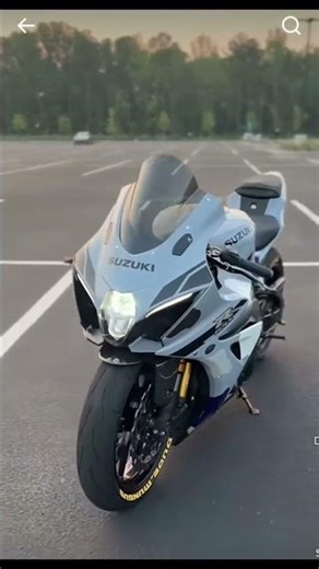 #shorts Suzuki GSX-S1000 Cold Start & Walkaround 🔥 Pure Beast Sound!
