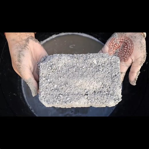 #grittycrumbles #viralshorts #crunchy #mouthwatering #satisfying #relaxing #watercrumbling