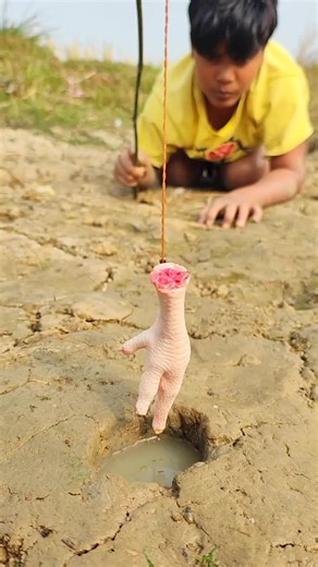 Amazing Fishing On Deep Hole. Viral Fishing Video #fish #fishing #videos