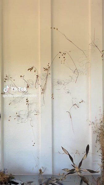 Wire and grass. Then just grass holding itself together. Making art with nature brings you closer to understand it. #art #natureart