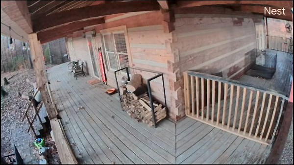 Man slips and falls while going downstairs in Tennessee, USA