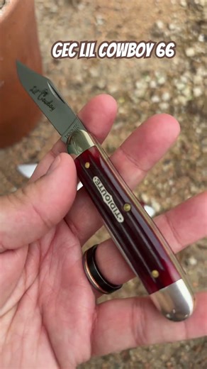 Cowboy baaabbbyyy GEC 66 in Ruby Red Springfield bone. #slipjoints #gec