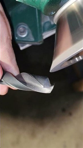Easy Quick Drill Bit Sharpening with Diamond Disc