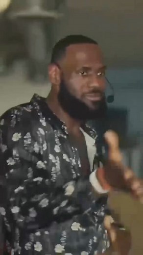 LeBron & the Lakers dancing their way to Cancun! 🕺🏿😩 #lebron #lakers #cancun | Marcellus Wiley