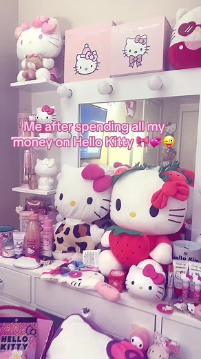 Adorable Hello Kitty Shopping Haul | Girly Things