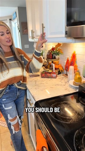 Bexley Monroe on Instagram: "Let’s face it: stress, cravings, and digestive issues can be overwhelming. Maybe you need this in your life… (check it out below) ✅ Ashwagandha. My stress was on overload, but this has helped me feel so much more stable and at ease! ✅ Apple cider vinegar. I was doubtful at first, yet it truly helps manage my cravings and my energy stays consistent all day! ✅ A pre, post, and probiotic combo. Your gut is crucial! Since adding these, I’ve noticed smoother digestion and