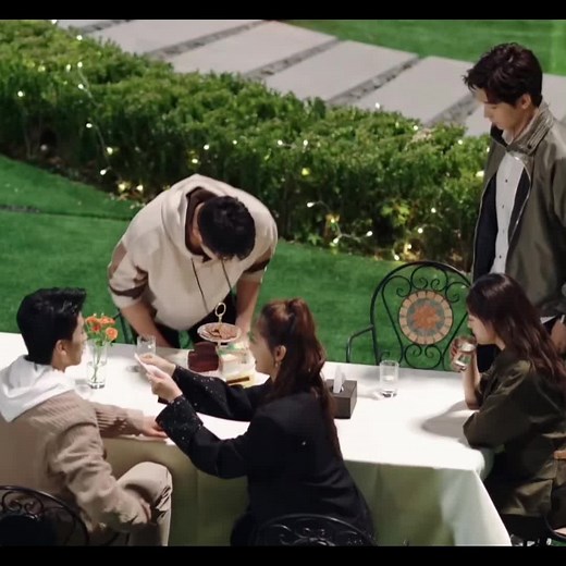 Drama Romántico: Blue Complex Capítulo 1