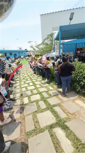 #graduados2025🎓❤️👩‍🎓🙌 #promocion #2025 #somosgraduados🎓 #elmejorsalon😌 @Stefany🌷🌷 @Fl.2911 @katzumy @holas @Fabrizio 👻 @XimenaT.A @Korayma ñañita @kendritaaaa @Miss Claudia