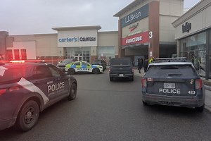 Georgian Mall jewelry store robbed, five suspects now arrested (UPDATE)