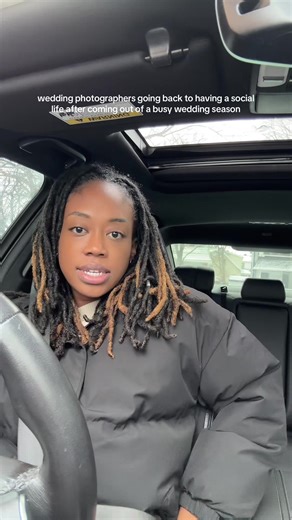 she cominnnnn’ #weddingphotographer #weddingseason