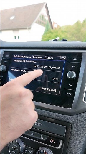 🤫 How do I open the Volkswagen radio update menu? #vw #volkswagen