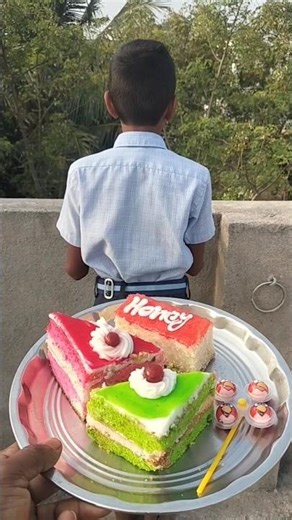 mango 🥭 flavour cake 🍰