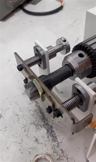 TAPPING #plcprogramming #mitsubishi #automation #india #wairing #programming #plc #switch #spm