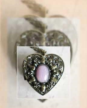 Rose Quartz Music Box Heart Locket