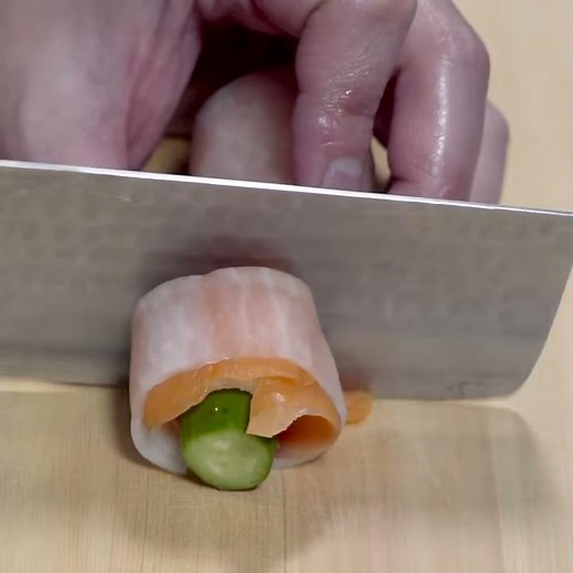 さっぱりおつまみが欲しいときに！サーモン奉書巻き ｜和食のレシピ集