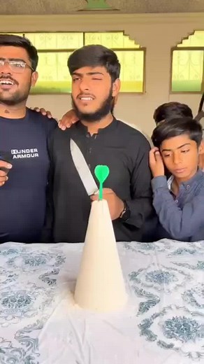 Cut The Flour Careful Or Get Punishment#viralvideo #foryou #fouryoupage #mrahsaanazam