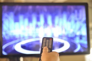 Reklamy w telewizji jeszcze dłuższe. Te zmiany mogą nie ucieszyć widzów. Jak komentują to TVN, TVP i Polsat?