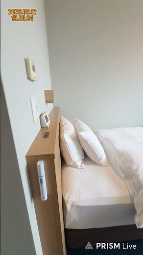 A look at the single room with a 120cm bed at Chateraise Hotel Nagano