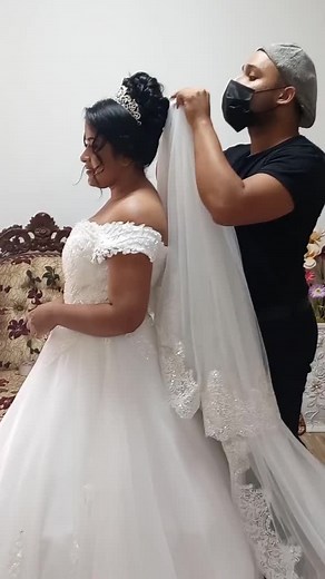 Dressing up our Beautiful Bride - Jessica 👰#fypシ #foryoupage #bridelook #weddingtiktok #wedding #💕💕