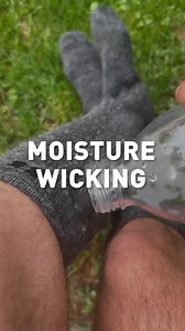 Compression socks shouldn’t hurt. But if you’ve worn the ones at your local drugstore, you know the drill: Too tight to pull up. Dig into your skin. Constantly slipping down. That’s why we created Hollow Alpaca Compression Socks. Engineered for comfort from the ground up — with real people in mind, not pro athletes. ✅ Moderate 15-20 mmHg compression that supports circulation without cutting off blood flow ✅ Wider opening and stretchier fit — easy to put on, easy to wear ✅ Baby alpaca fiber for s