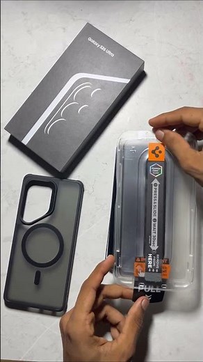Spigen EZ Fit Screen Protector for Samsung Galaxy S26 Ultra 😍 So Easy! #shorts