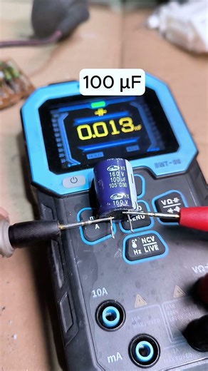 Testing and Replacing a Faulty Capacitor #electronicslearning #capacitors #electronicsrepair