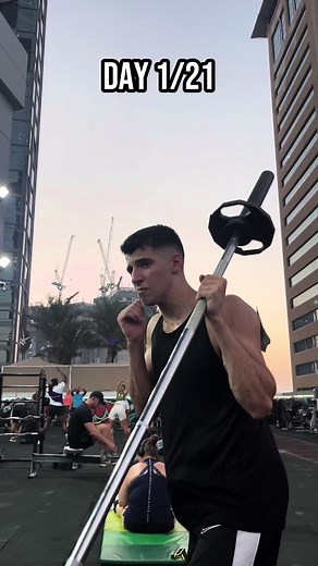 Training like a Pro Boxer: Day 1/21 | Follow my Boxing Journey