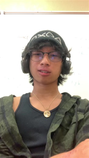 im not putting a controller up my ah #fyp #ballin #swag #hunnid #hunnid
