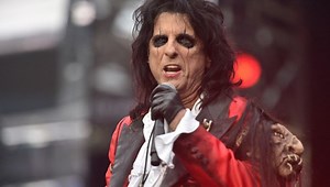 Alice Cooper: David Bowie’ye ilham kaynağı olduk | NTV Haber