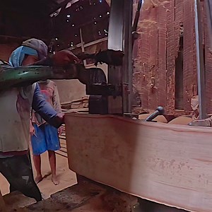 5.7K views · 139 reactions | this is amazing view of sawing short log | Sawmill & Woodworking | Facebook