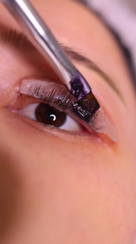Lash Tint and Eyelash Hacks. Get Gorgeous Lashes in Minutes