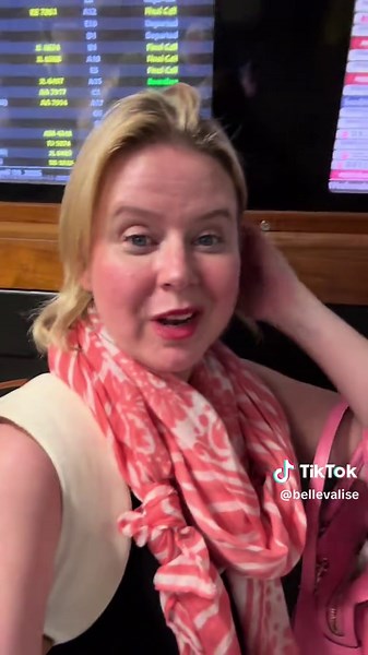 Honolulu HNL Airport Review: Is It the Worst Airport?