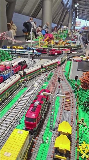 3,8 Meter LEGO Octan-Zug – von einer BR 232 gezogen!