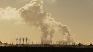 Labor will be ‘putting in a carbon tax’: Canavan