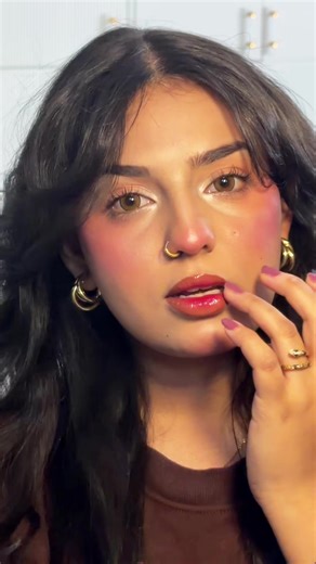 Stunning Lip Tutorial with Top Matte and Gloss Products