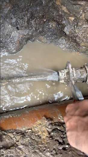 How to fix a water leak