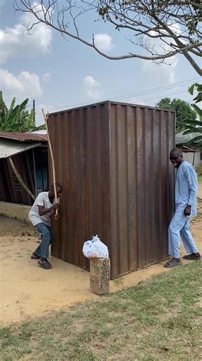 Take My Bag Challenge: A Trend to Watch