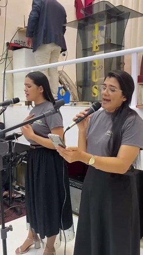 Eu preciso calar todas as vozes menos a tua..